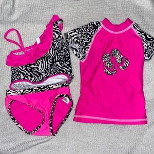 Girls swimsuit set size 4/5